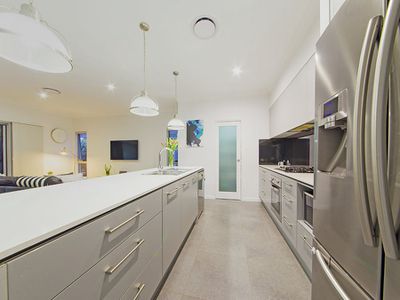 69 Foxwood Circuit, Wakerley