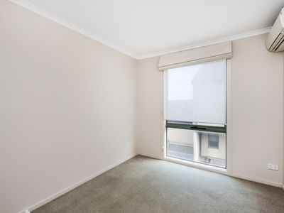 28 Kynoch Lane, Maribyrnong