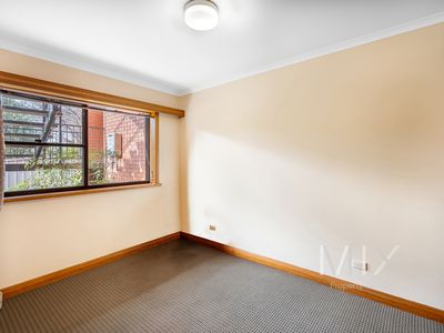 4 / 9 Hildern Street, New Town