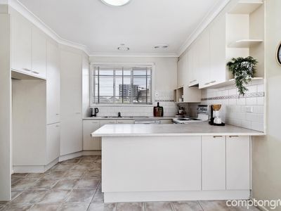 19-21 Donald Street, Footscray
