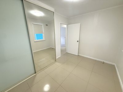 12 Ellis Crescent, Miller