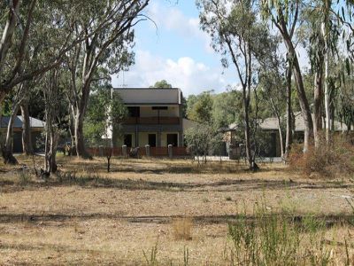4 Redgum Court, Heathcote