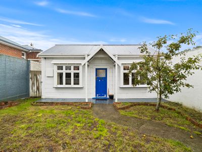 19 Magnetic Street, Port Chalmers