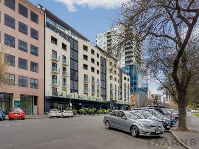 702 / 61 Hindmarsh Square, Adelaide