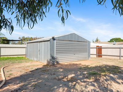 30 Phoenix Place, South Kalgoorlie