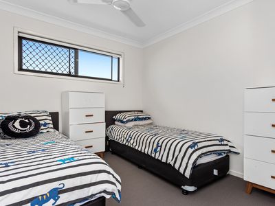 183 Dixon Drive, Coomera