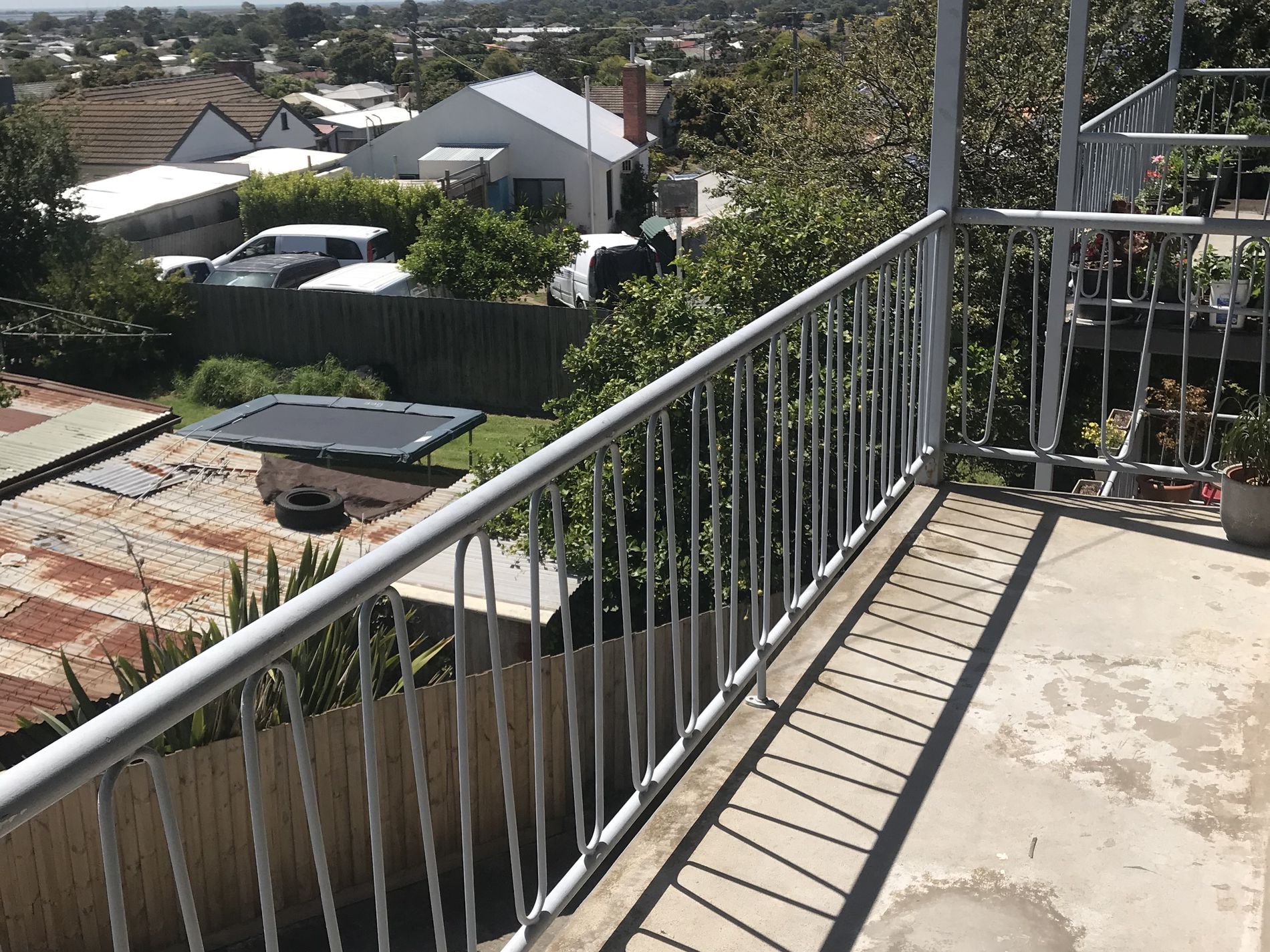 6 / 3 East Court, Newcomb
