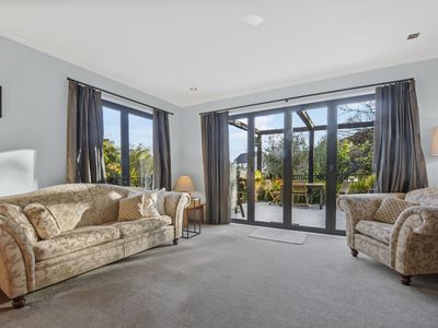 5 Bridgewater Lane, Stoke