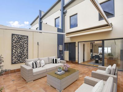 6 Boans Lane, East Perth