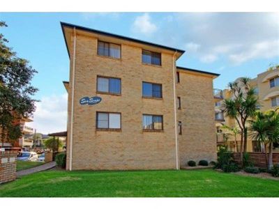 7 / 2 Hinton Street, Wollongong