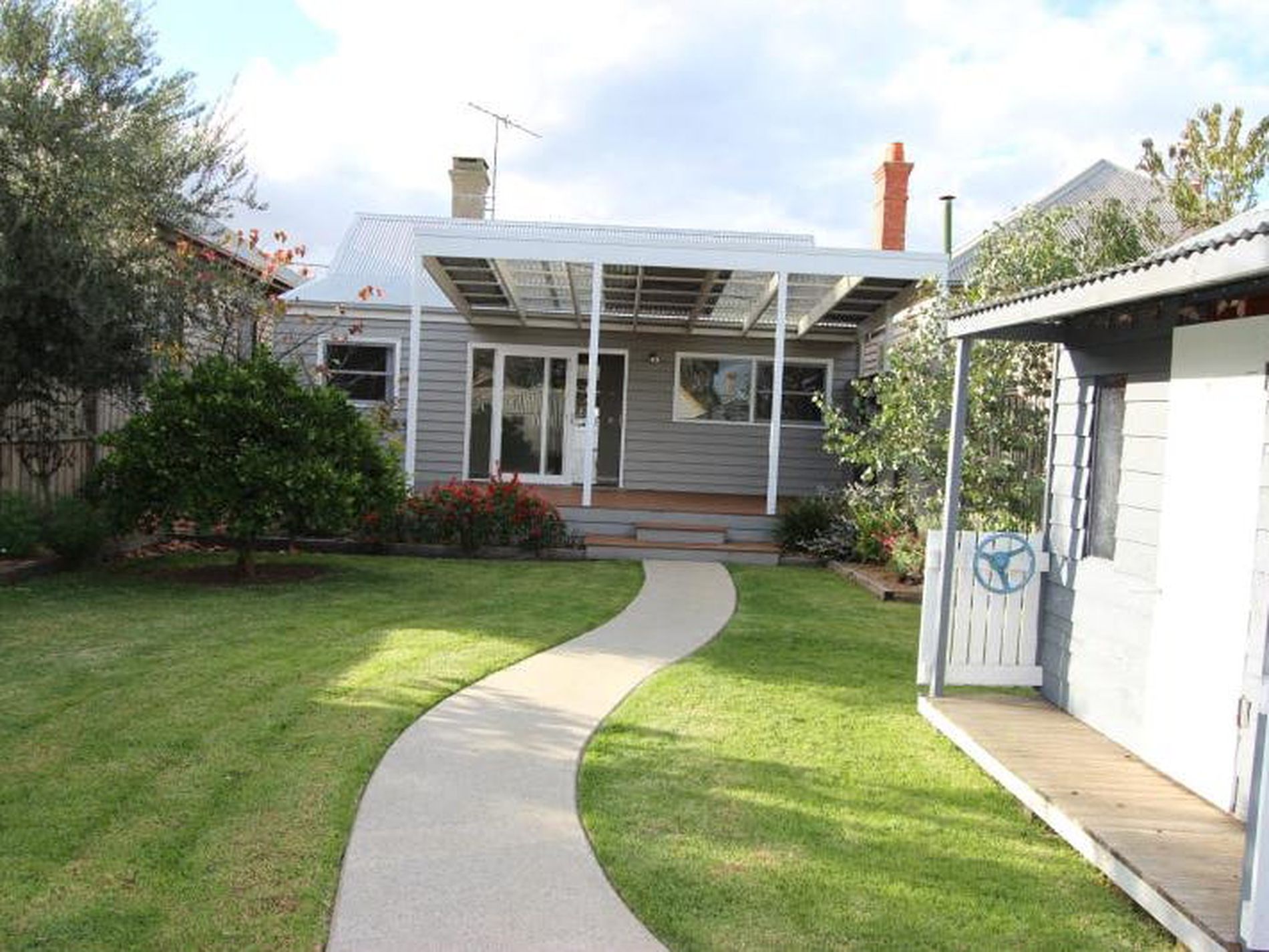 4 Lonsdale Street, South Geelong