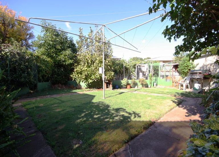 9 Crombie Street, Hove