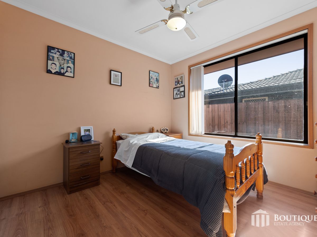 54 McKeon Circuit, Dandenong North