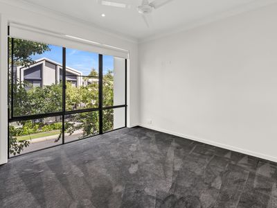 20 / 1 Residences Circuit, Pimpama