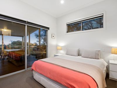 17 Stacey Drive, Carrickalinga