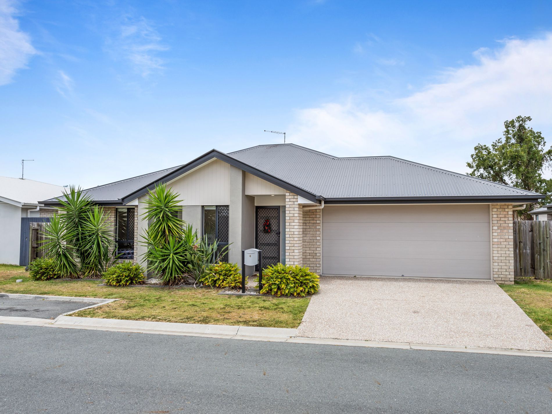4 Scotland Crescent, Cornubia