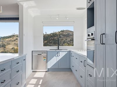 6 Amygdalina Rise, Honeywood