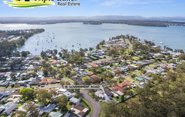 16 Government Road, Summerland Point