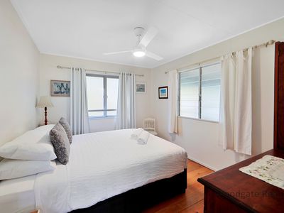 1 WALKERS POINT ESPLANADE, Woodgate