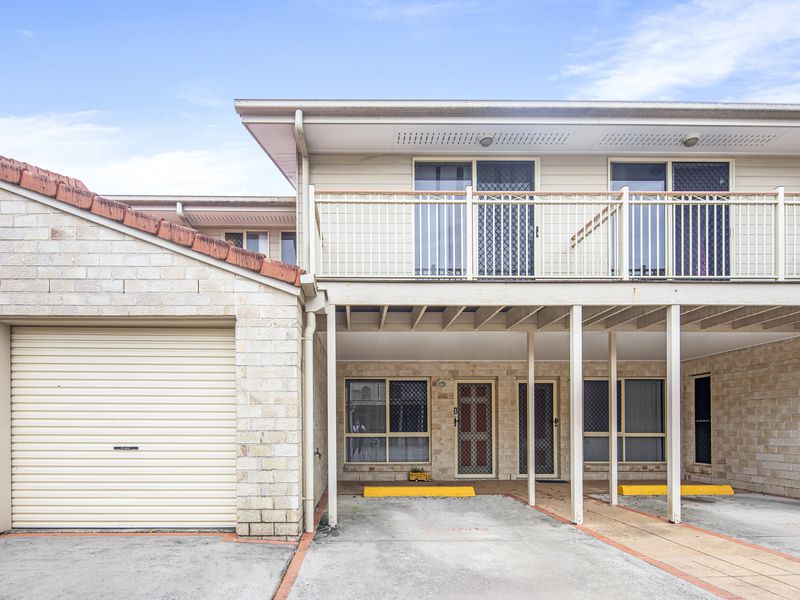 3 / 65 Lower King Street, Caboolture