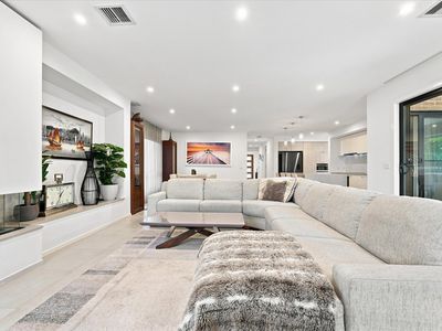 2A UPTON STREET, Altona