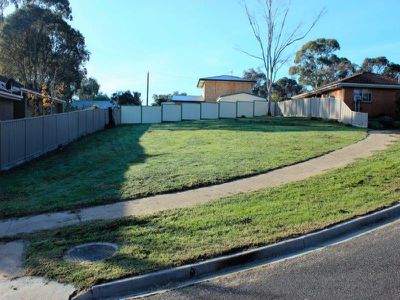 5 Nesbit Court, Castlemaine