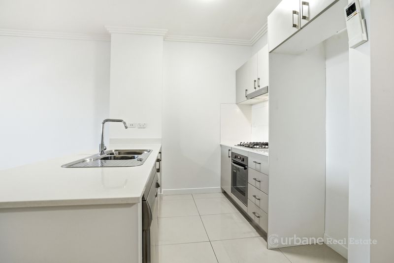 11 / 24 Mons Road, Westmead