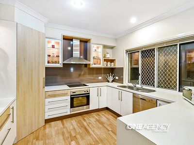 23 Carisbrook Cct, Forest Lake