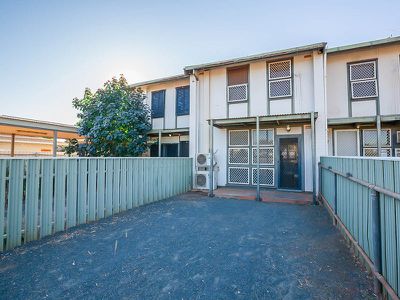 8 / 2 Catamore Road, South Hedland