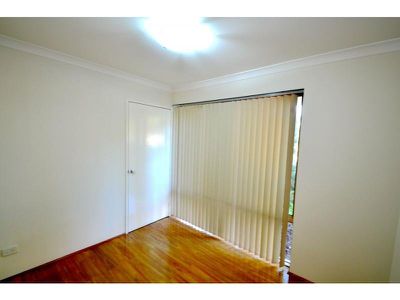 84 Towncentre Drive, Thornlie