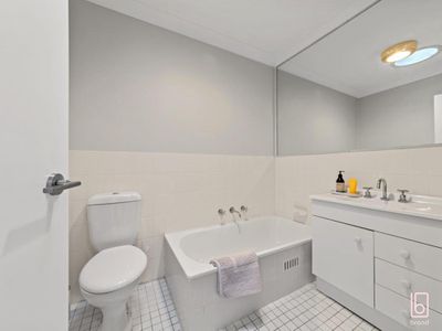 7 / 13 Lake Street, Budgewoi