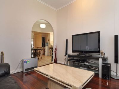 12 Hare Street, Lamington