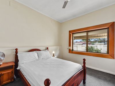 112 Jubilee Highway East, Mount Gambier