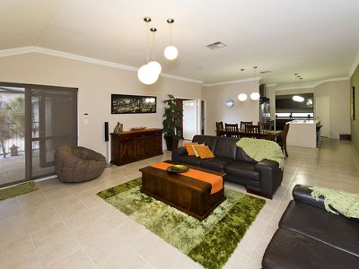 25 Gamenya Street, Canning Vale