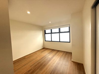 2 / 112 Cumberland Road, Pascoe Vale