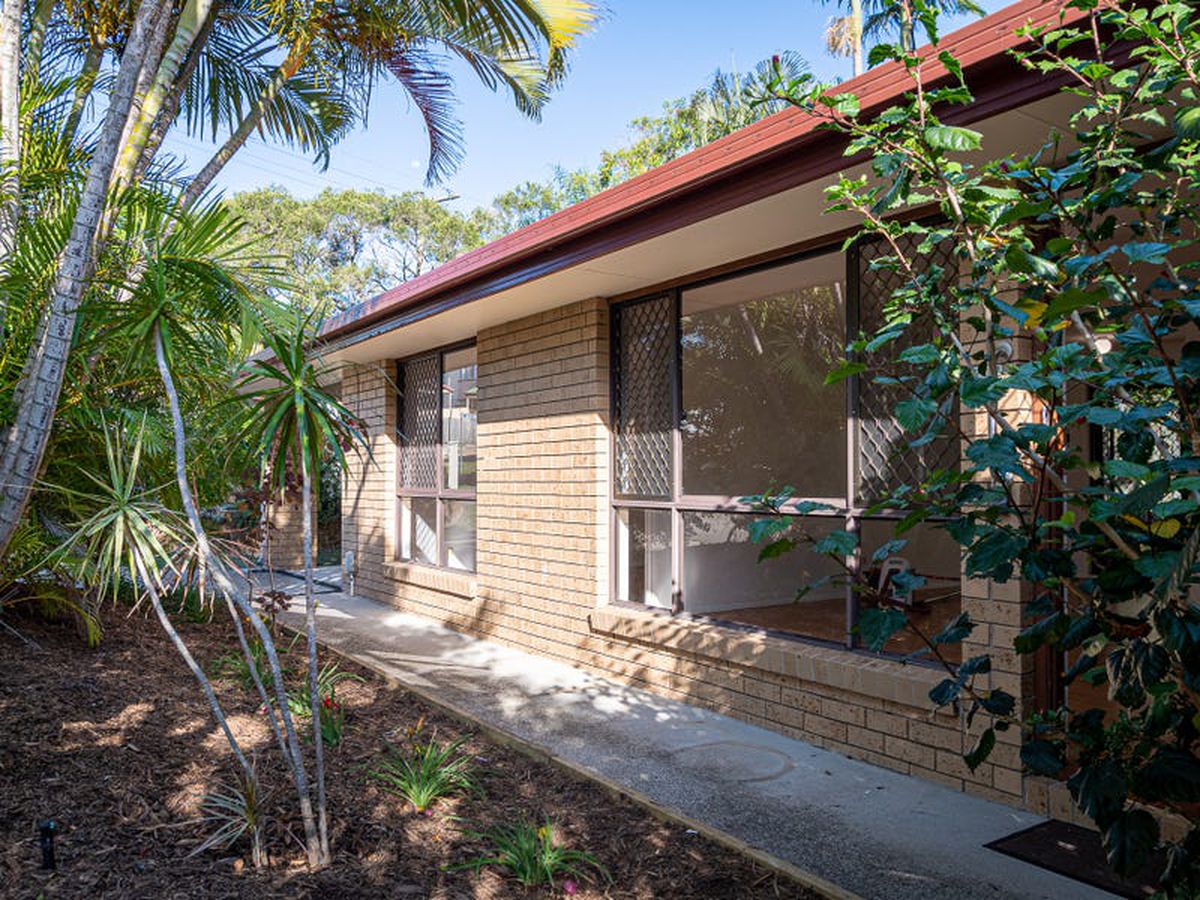 1 / 159 Watson St, Camp Hill Absolute Estate Agents