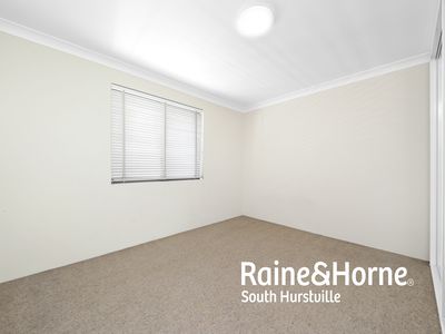 19-20 Dalcassia Street, Hurstville