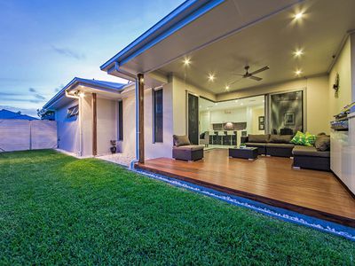 16 Foxwood Circuit, Wakerley