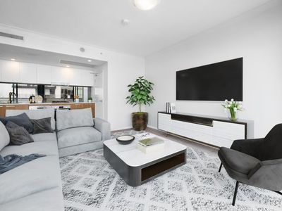 809 / 372 Marine Parade, Labrador