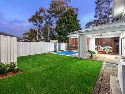 2 Foxwood Circuit, Wakerley