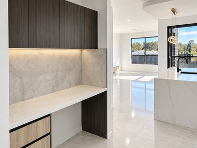 37 Scandinavian Circuit, Rouse Hill