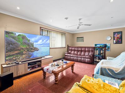 1 Anna Avenue, Warrawong
