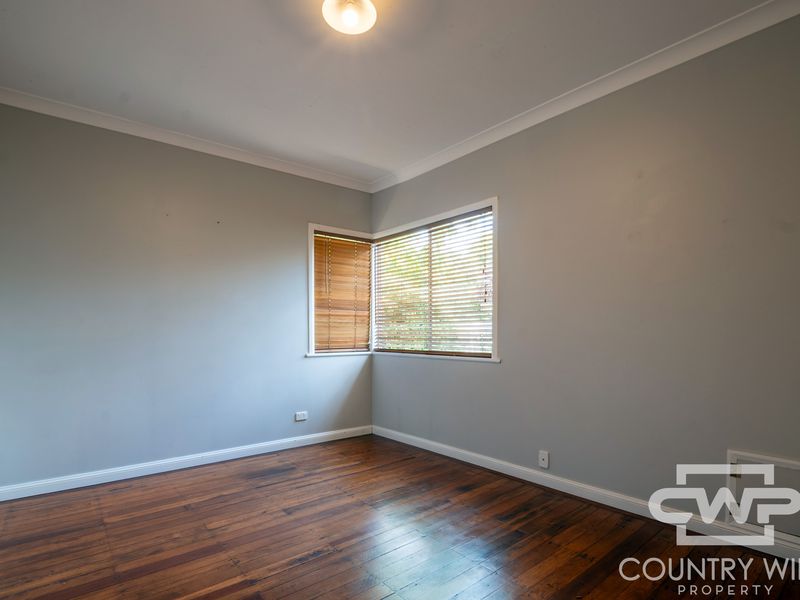 25 Walter Street, Glen Innes