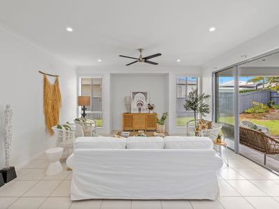 49 Laceflower Parade, Casuarina