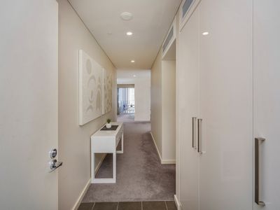 1103 / 19 The Circus, Burswood