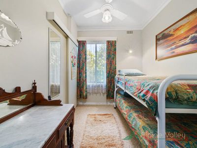 81 Lakeside Avenue, Mount Beauty