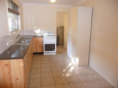 8 Quantock Court, Rochedale South