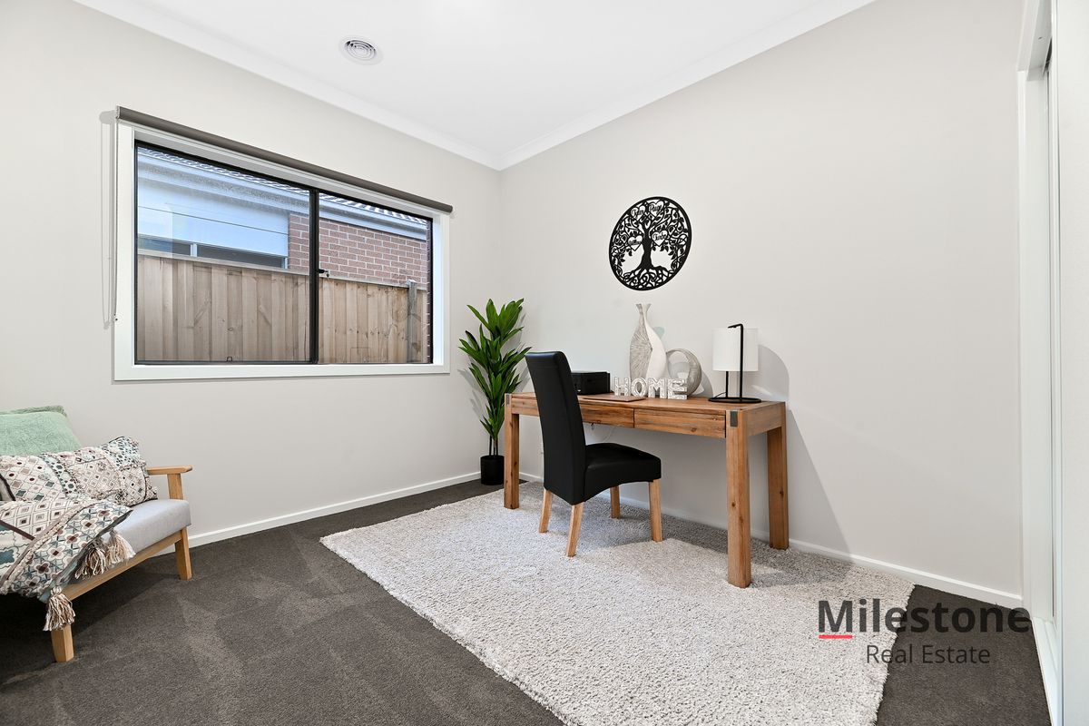 10 Dalmatian street, Cranbourne East