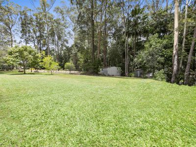 8 Jaggers Court, Tinbeerwah