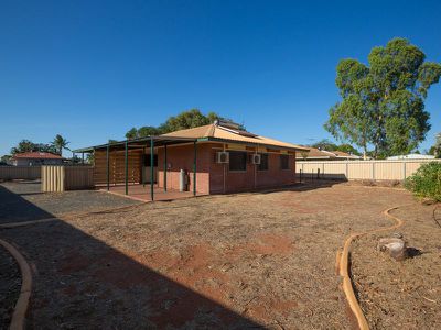 2 Dongara Place, South Hedland